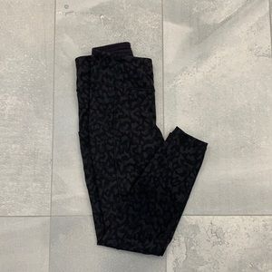 Lululemon Invigorate High-Rise tight NEW